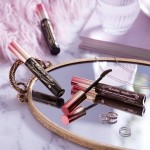 Mascara Kiss Me Heroine Volume & Curl Advanced Film (Màu Tím)