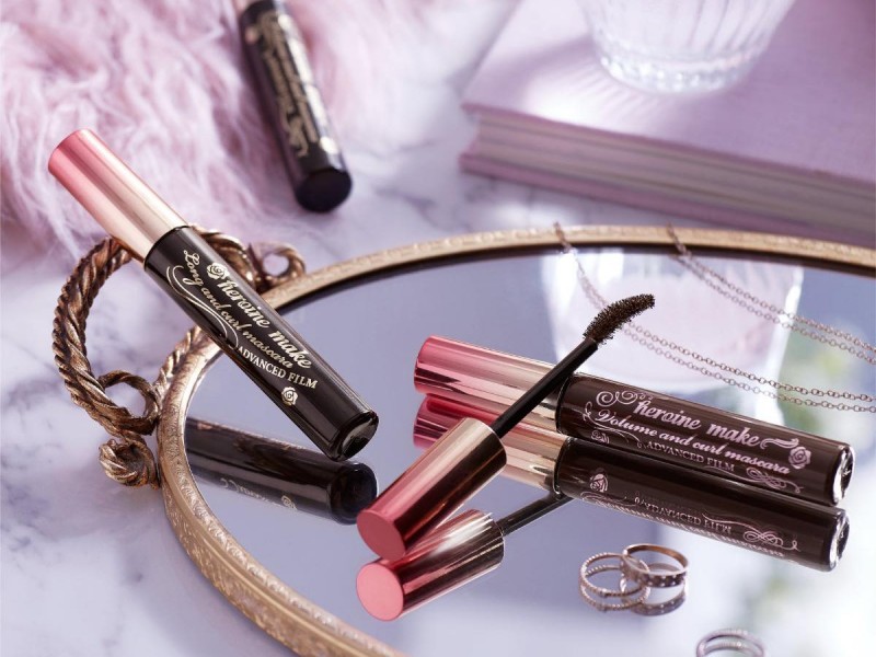 Mascara Kiss Me Heroine Volume & Curl Advanced Film (Màu Tím)